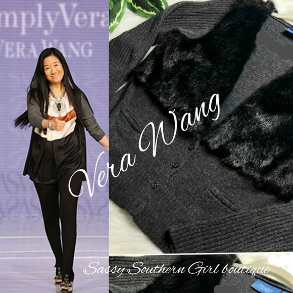 🆕⭐Vera Wang grey black fur cardigan sweater - Picture 1 of 6